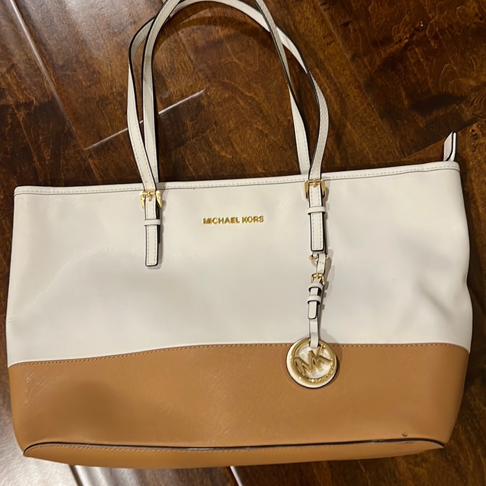 Michael Kors purse